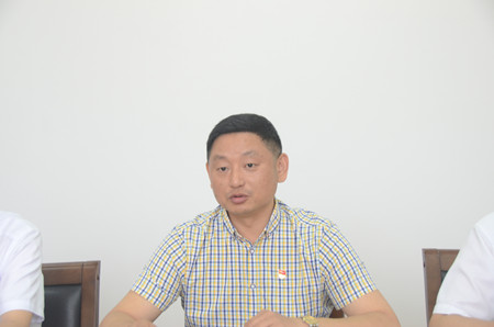 國(guó)鴻公交安全緊急會(huì)議2(謝晨薇)_副本.jpg 國(guó)鴻公交安全緊急會(huì)議2(謝晨薇)_副本.jpg